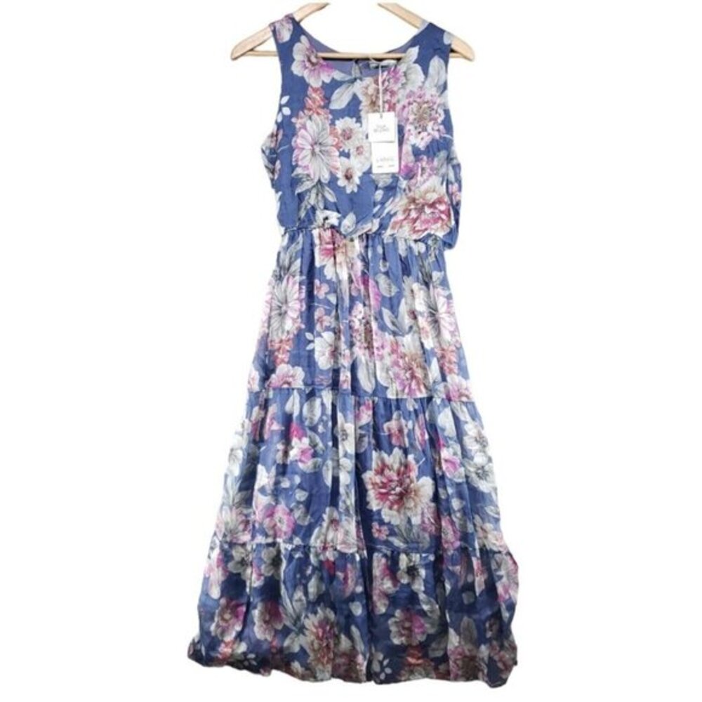 Elegant Floral Maxi Dress in Blue and Pink